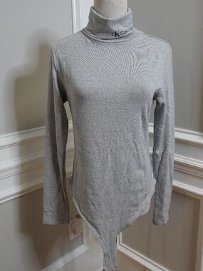 Calvin Klein Jeans Turtle Neck Button Down Grey Shirt, Size XL
